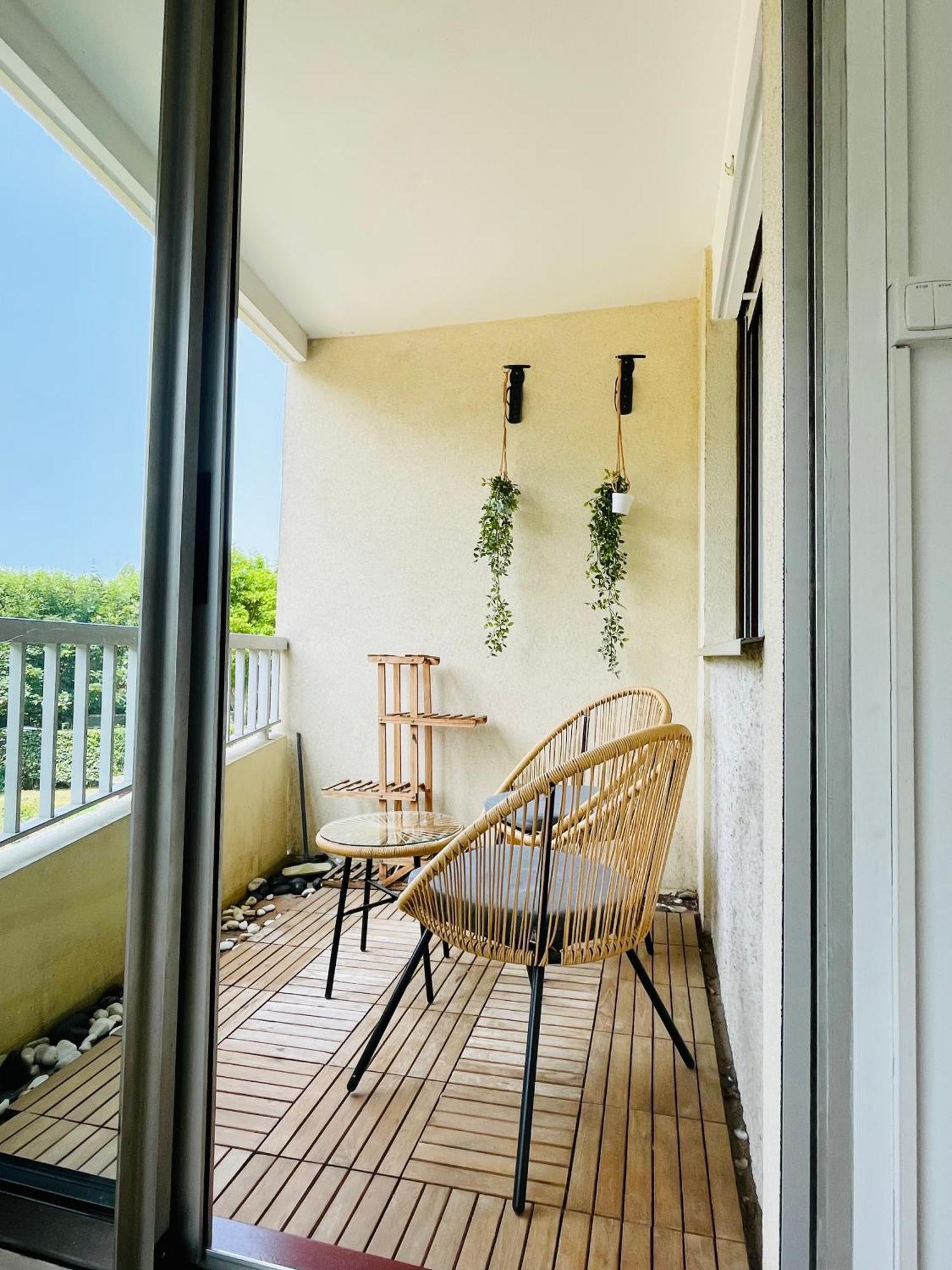 Friendly Bean Apartment Кашан Екстериор снимка